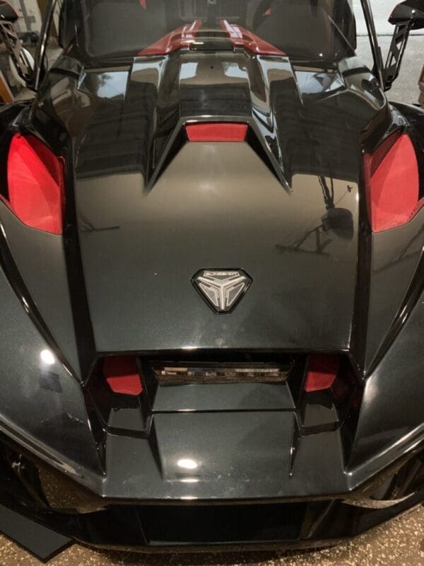 The hood of a Slingshot