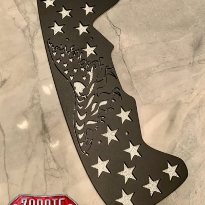 A metal plate with stars