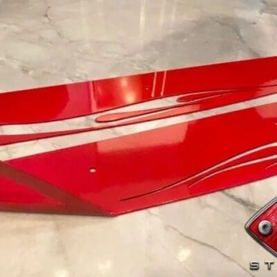 Shiny red parts